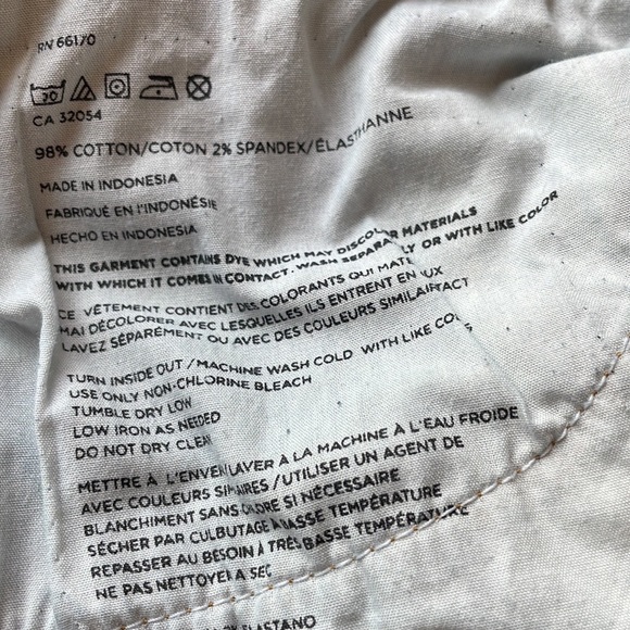 BDG Drainpipe High Rise Jeans - Picture 6 of 6